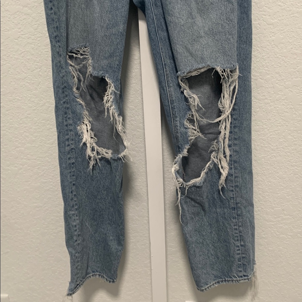 American Eagle Distressed Highest Rise Baggy Straight Jeans Size 6 Regular - Picture 3 of 12